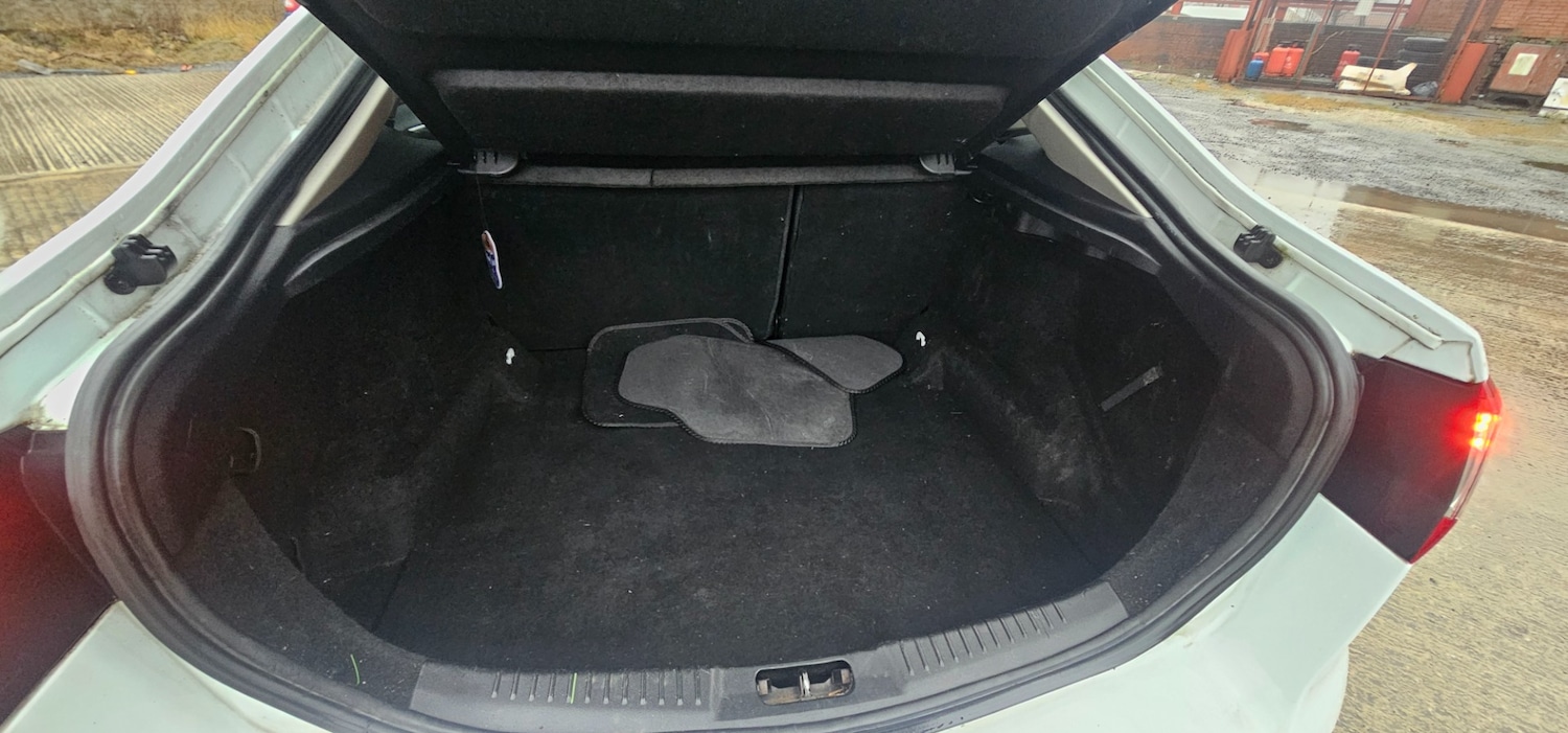 Used Ford Mondeo 2013 for sale - 77314152: Photo 12