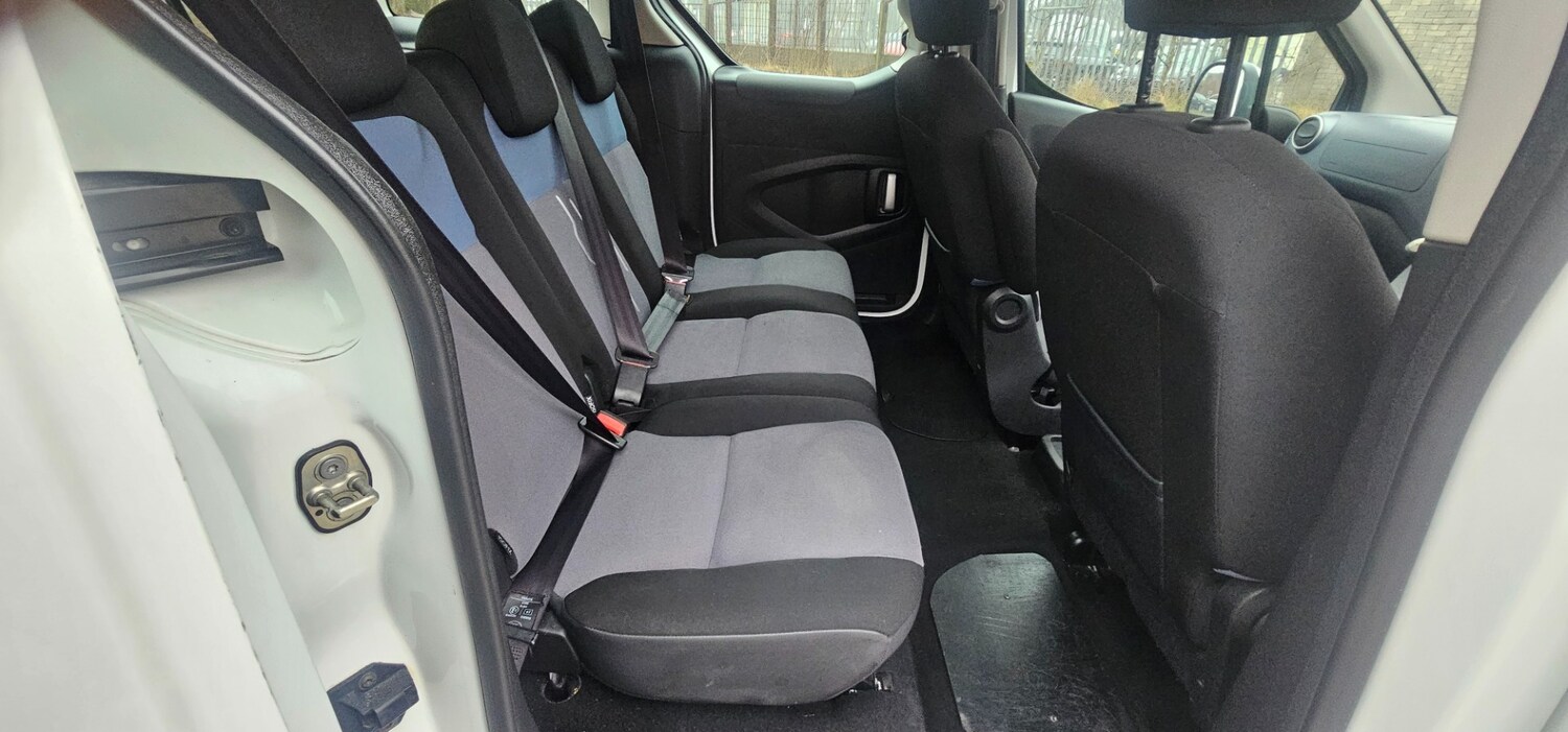 Used Peugeot Partner Tepee 2013 for sale - 78183536: Photo 11