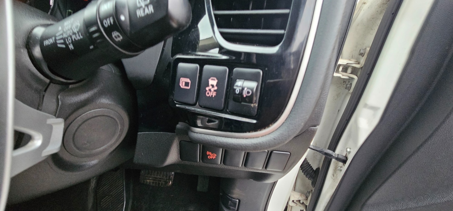 Used Mitsubishi Outlander 2015 for sale - 77283889: Photo 16