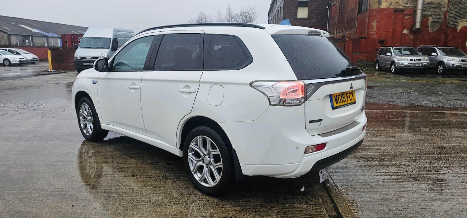 Used Mitsubishi Outlander 2015 for sale - 77283889: Photo 5