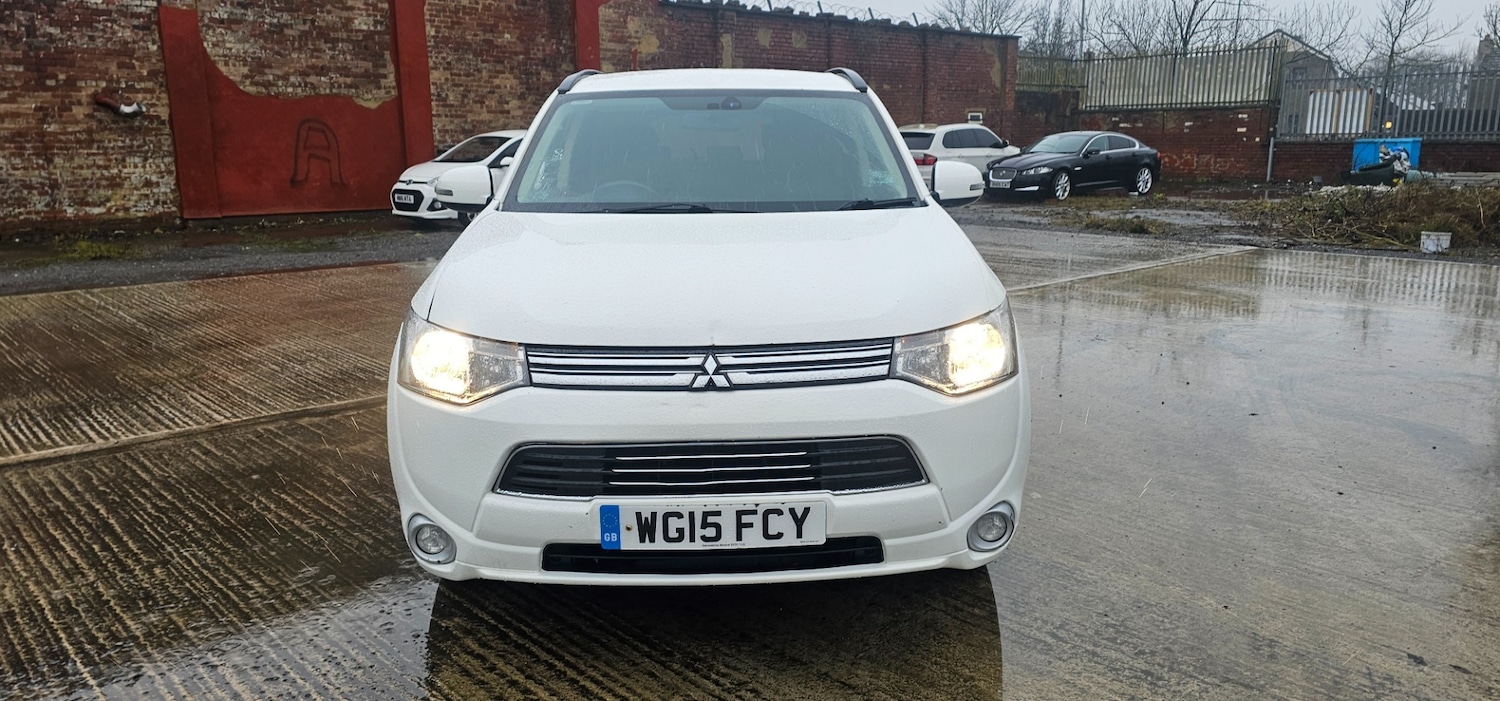 Used Mitsubishi Outlander 2015 for sale - 77283889: Photo 8