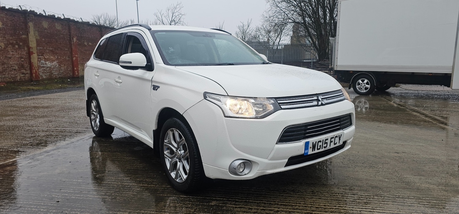 Used Mitsubishi Outlander 2015 for sale - 77283889: Photo 9