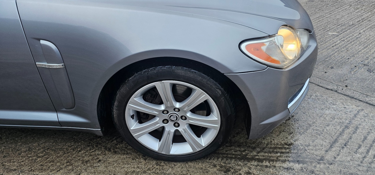 Used Jaguar XF 2010 for sale - 77357670: Photo 10