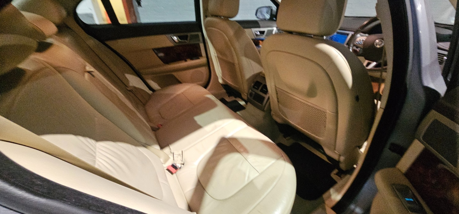 Used Jaguar XF 2010 for sale - 77357670: Photo 13