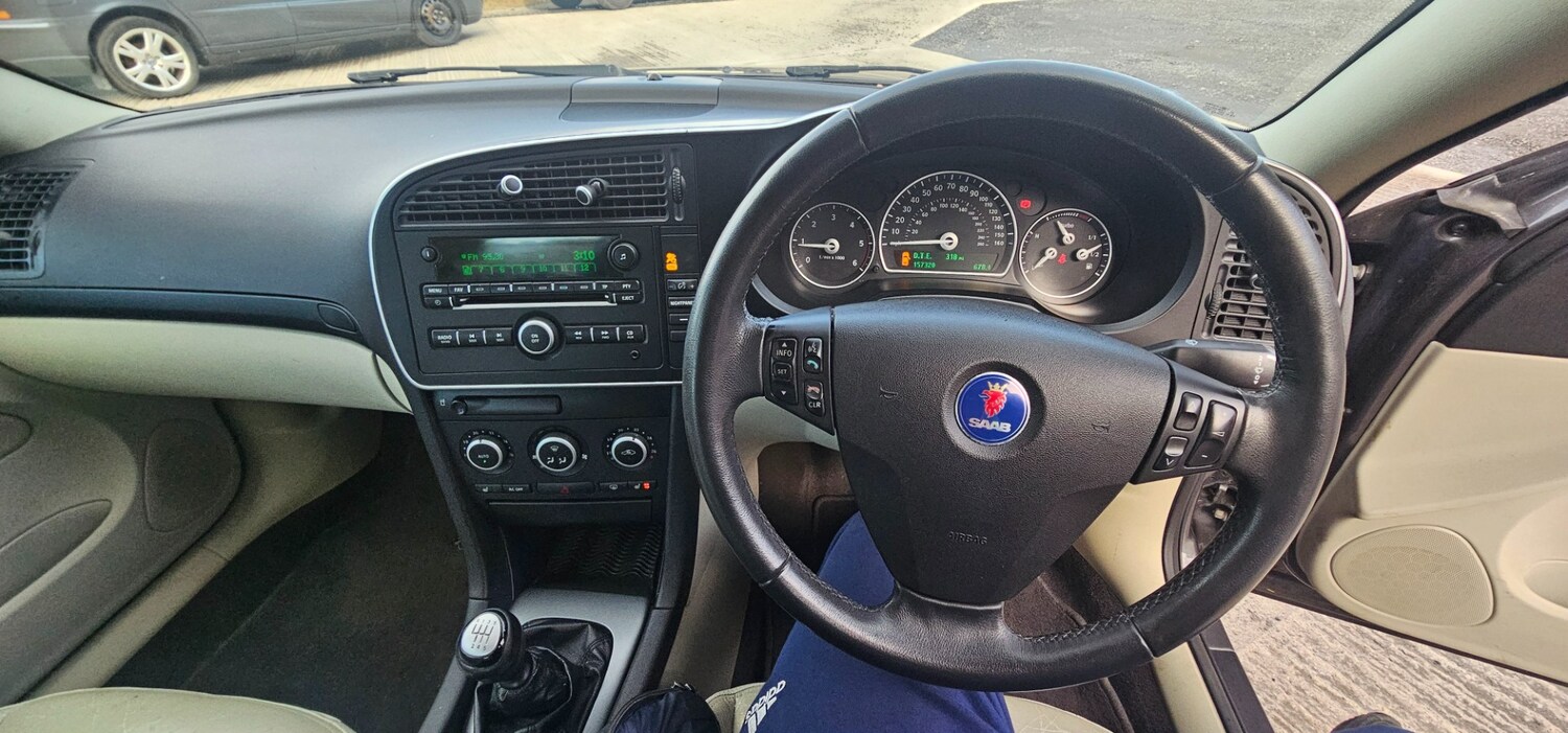 Used Saab 9-3 2011 for sale - 77682056: Photo 18