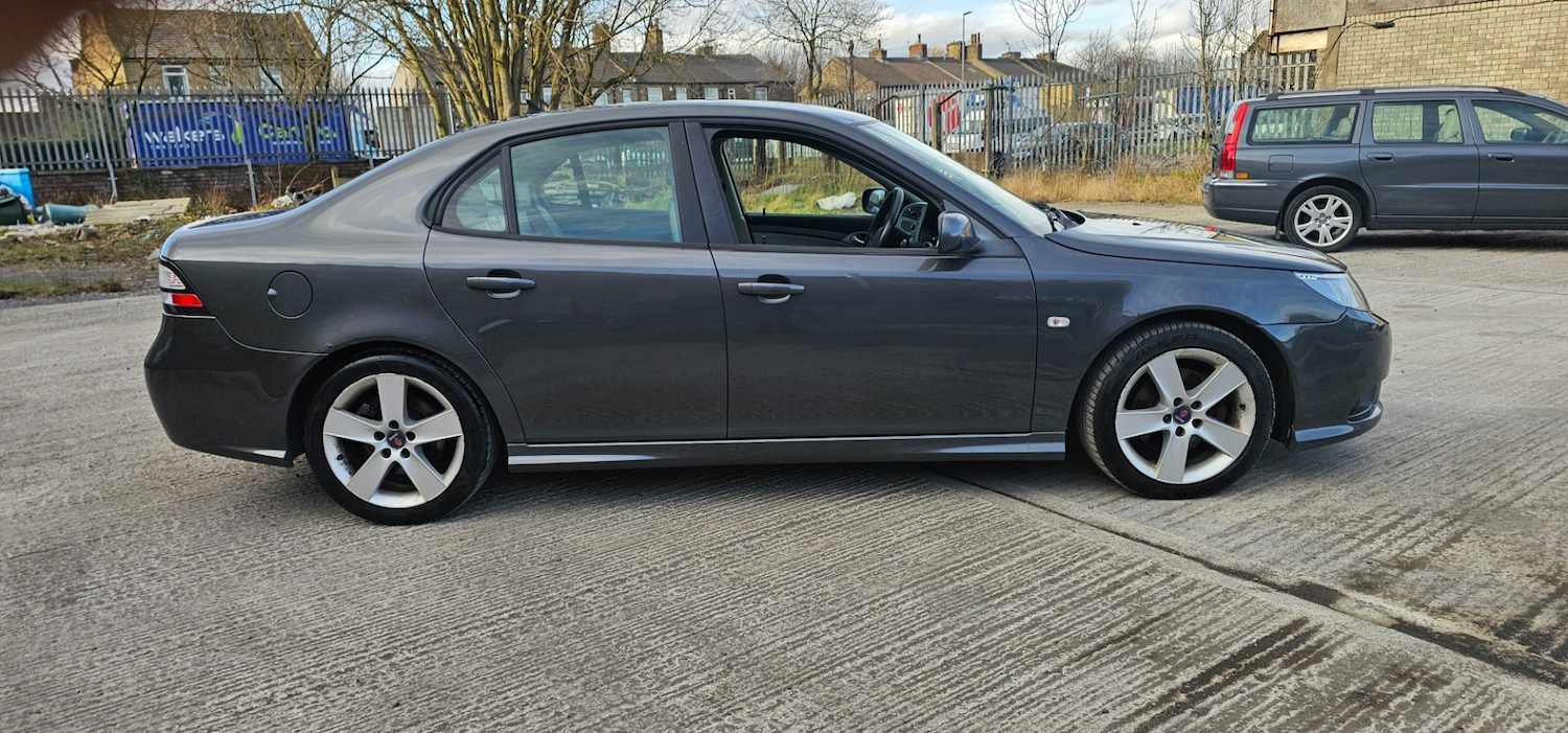 Used Saab 9-3 2011 for sale - 77682056: Photo 2