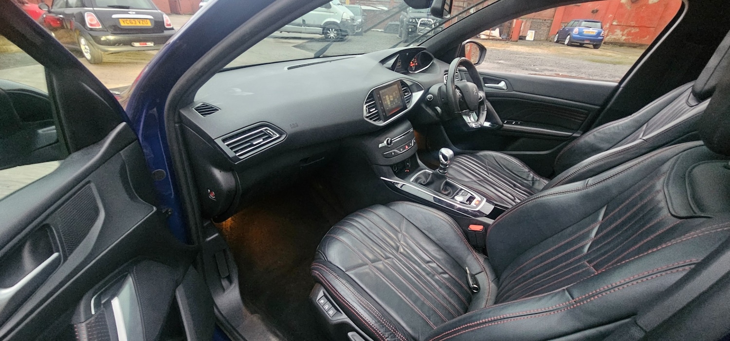 Used Peugeot 308 2015 for sale - 77445504: Photo 14