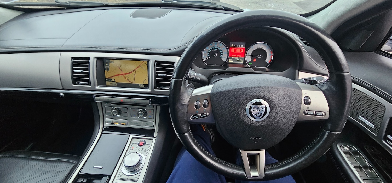 Used Jaguar XF 2011 for sale - 77357663: Photo 18