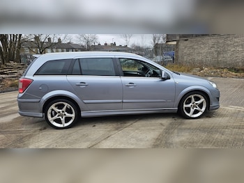 Used Vauxhall Astra 2010 for sale - 77790110: Photo