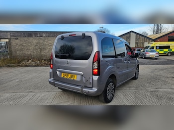 Used Peugeot Partner Tepee 2018 for sale - 77798798: Photo