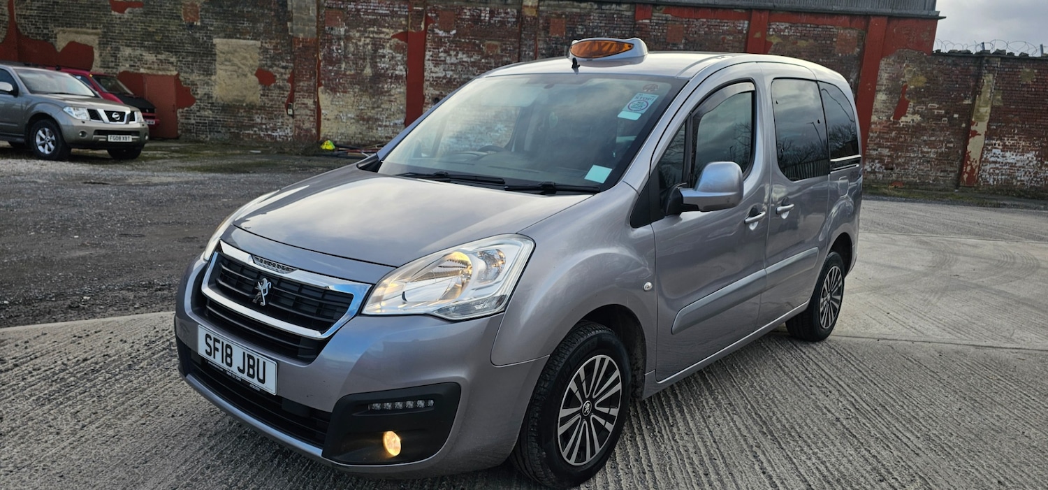 Used Peugeot Partner Tepee 2018 for sale - 77798798: Photo 7