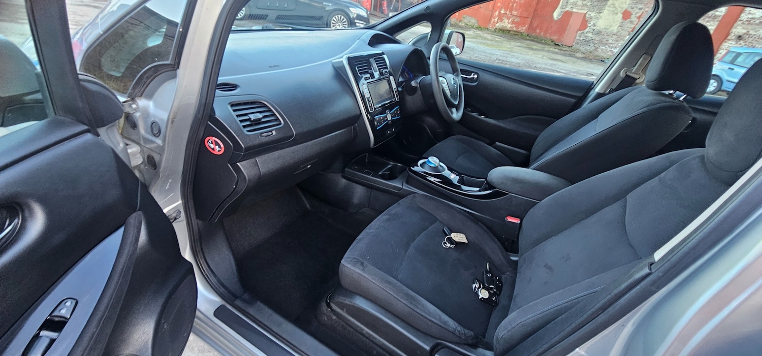 Used Nissan Leaf 2017 for sale - 78141136: Photo 11