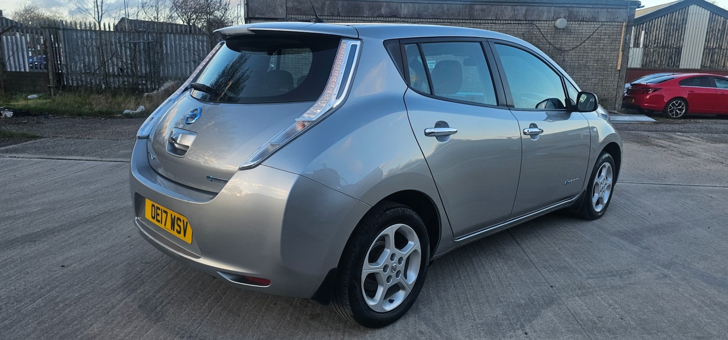 Used Nissan Leaf 2017 for sale - 78141136: Photo 3