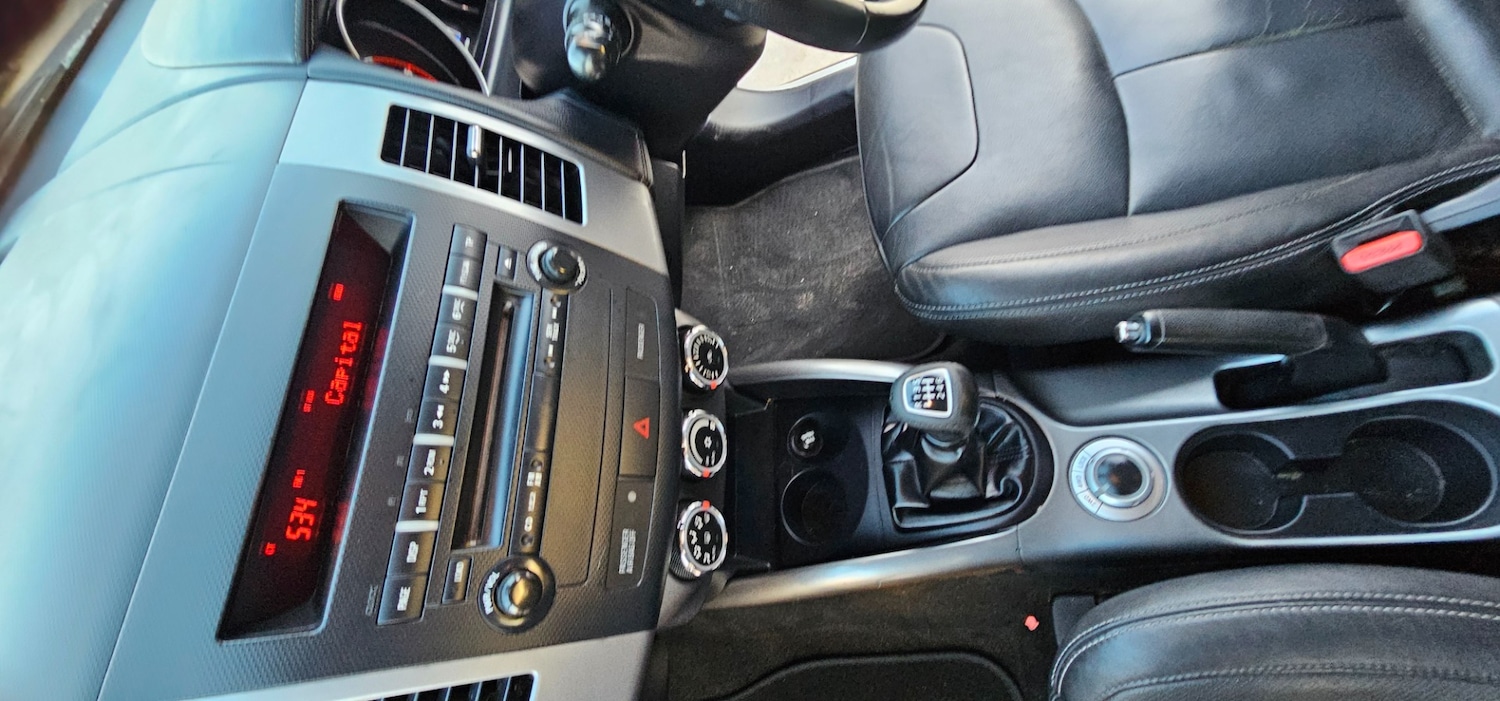 Used Mitsubishi Outlander 2012 for sale - 77954499: Photo 17