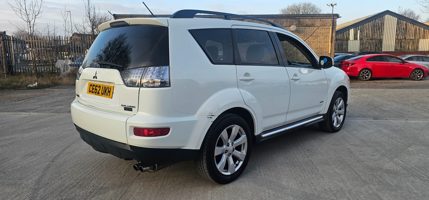 Used Mitsubishi Outlander 2012 for sale - 77954499: Photo 3