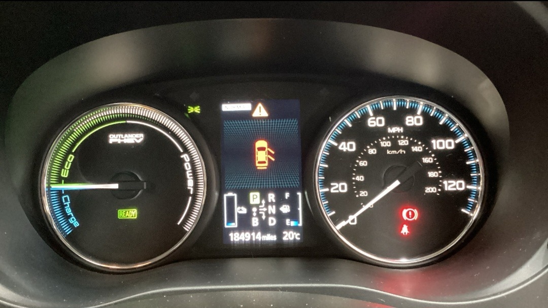 Used Mitsubishi Outlander 2015 for sale - 77682162: Photo 13