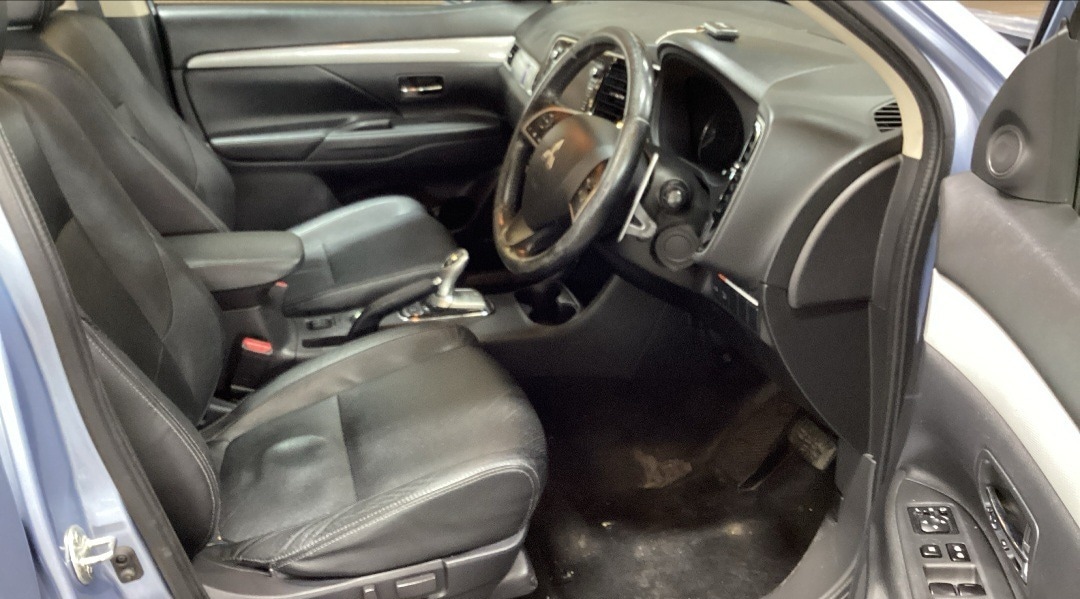 Used Mitsubishi Outlander 2015 for sale - 77682162: Photo 14