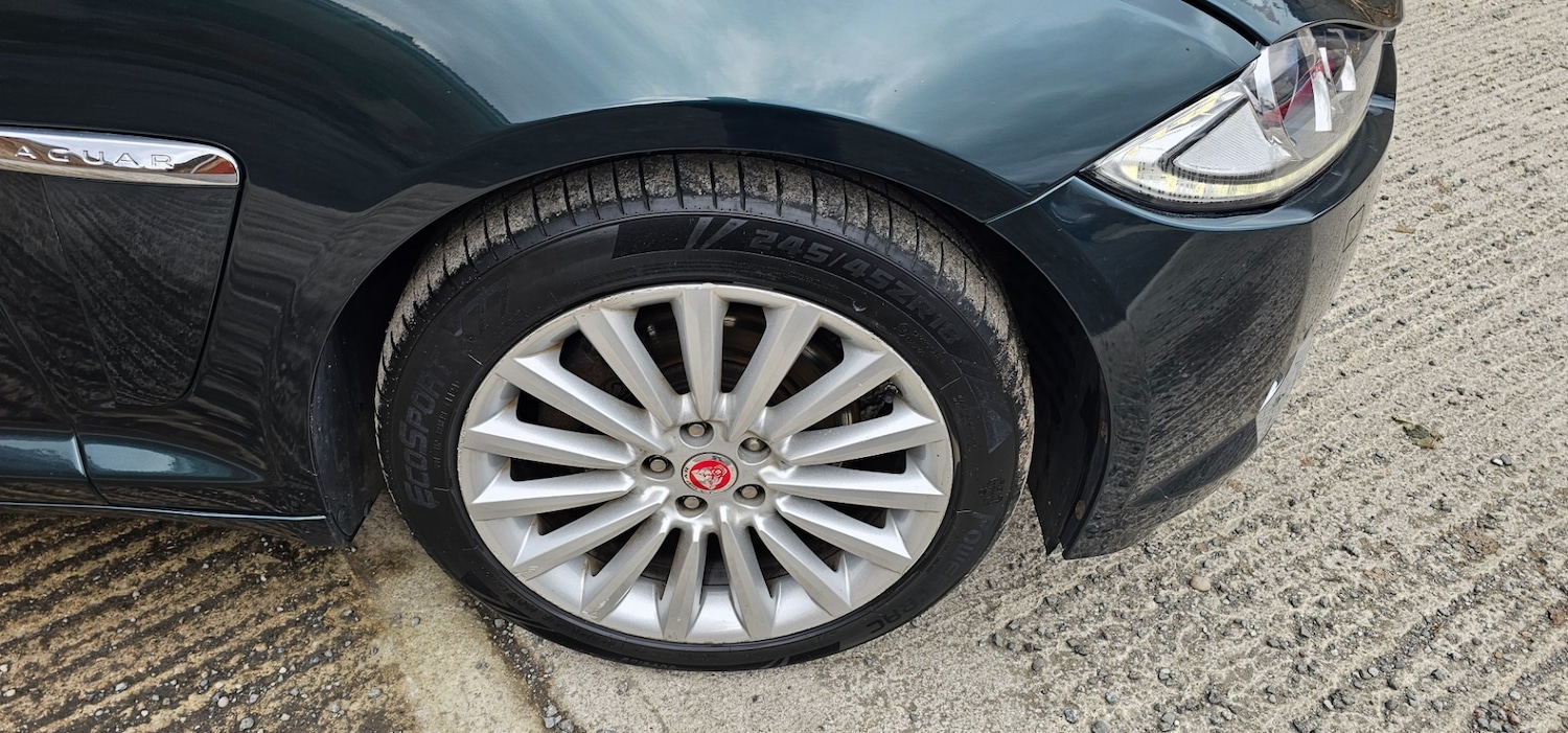 Used Jaguar XF 2015 for sale - 77682139: Photo 11