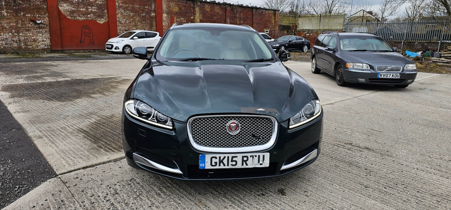 Used Jaguar XF 2015 for sale - 77682139: Photo 8