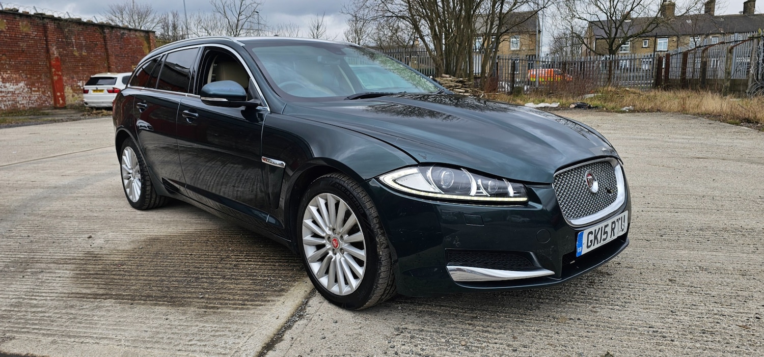Used Jaguar XF 2015 for sale - 77682139: Photo 9