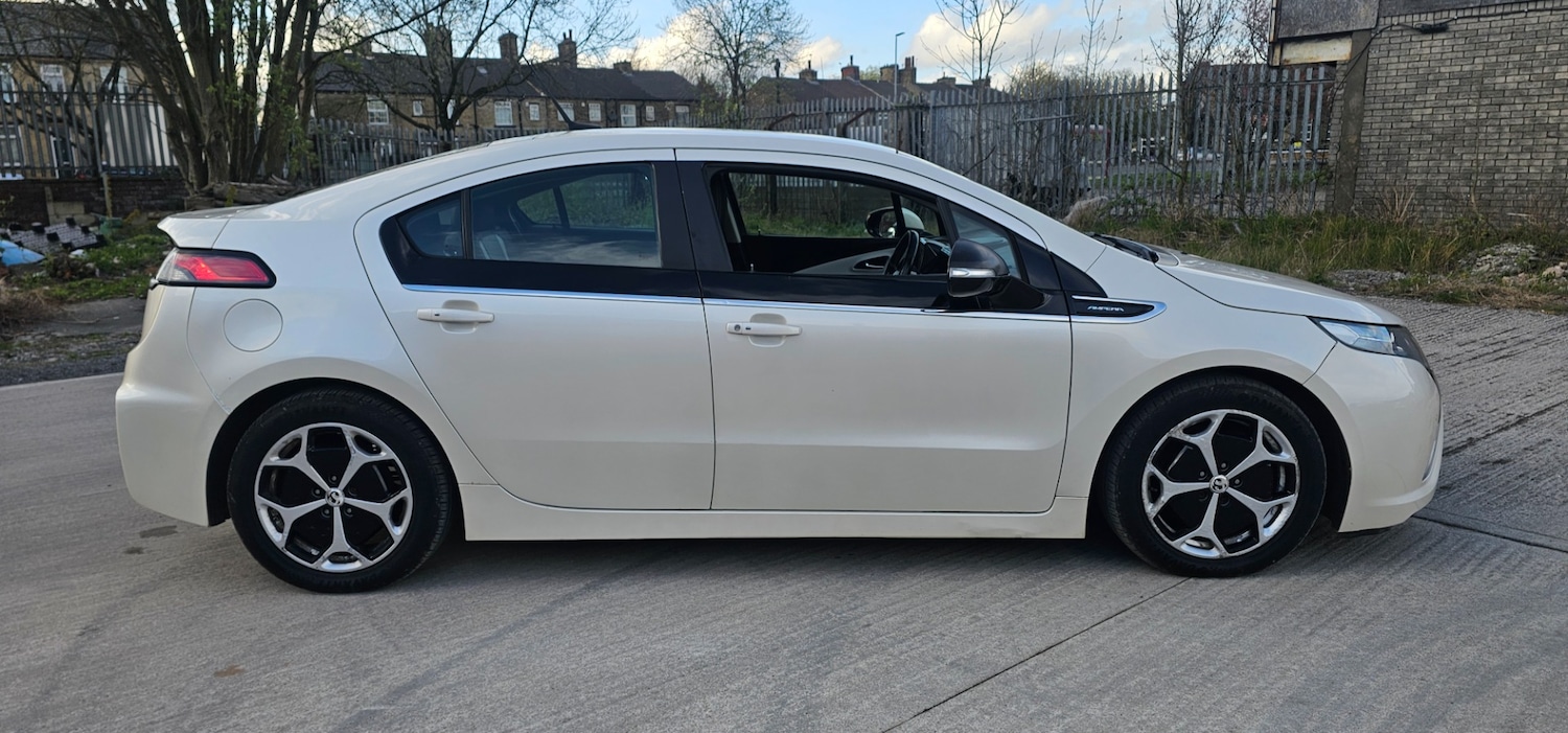 Used Vauxhall Ampera 2014 for sale - 78183528: Photo 2
