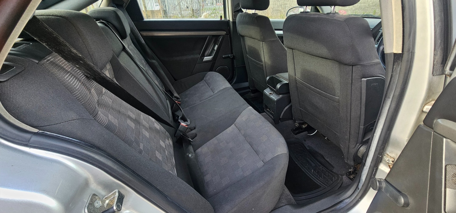 Used Vauxhall Vectra 2008 for sale - 78183104: Photo 10