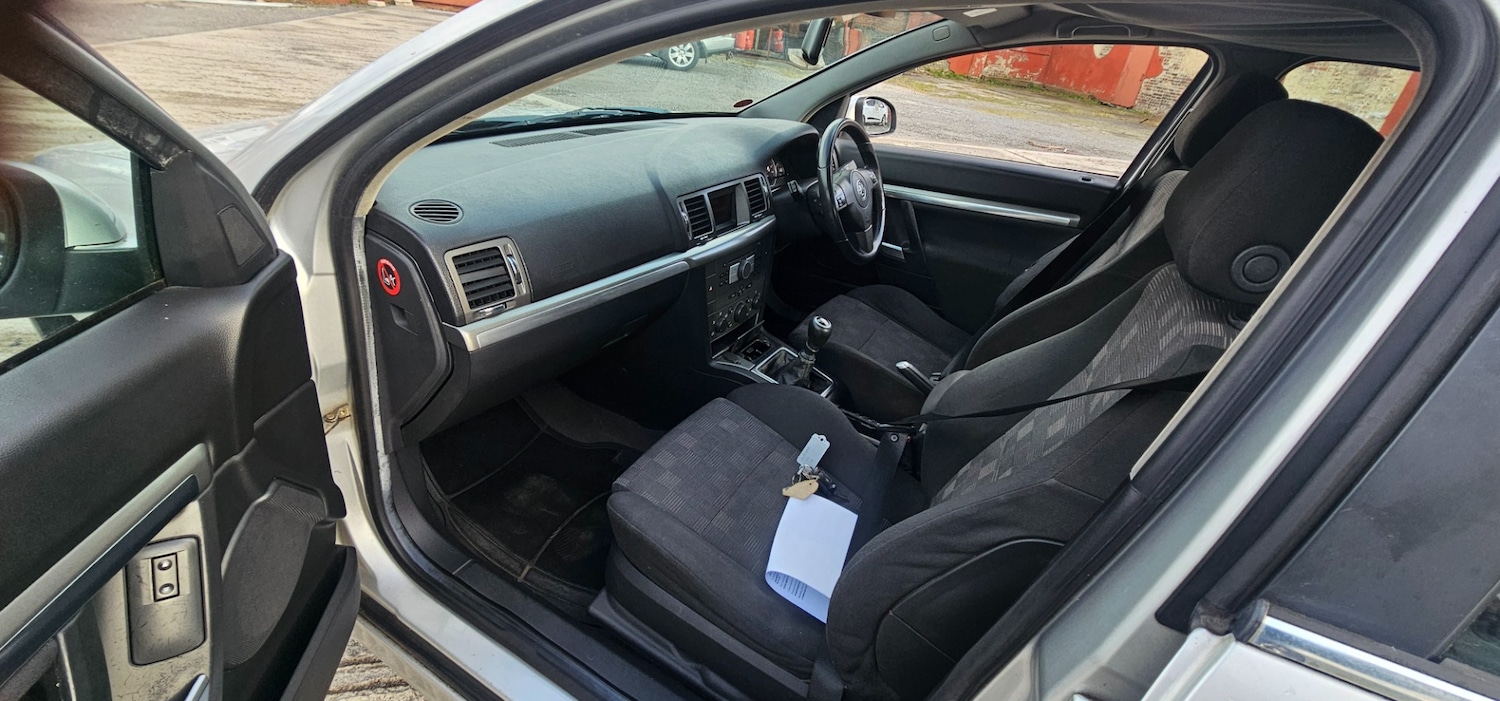 Used Vauxhall Vectra 2008 for sale - 78183104: Photo 14