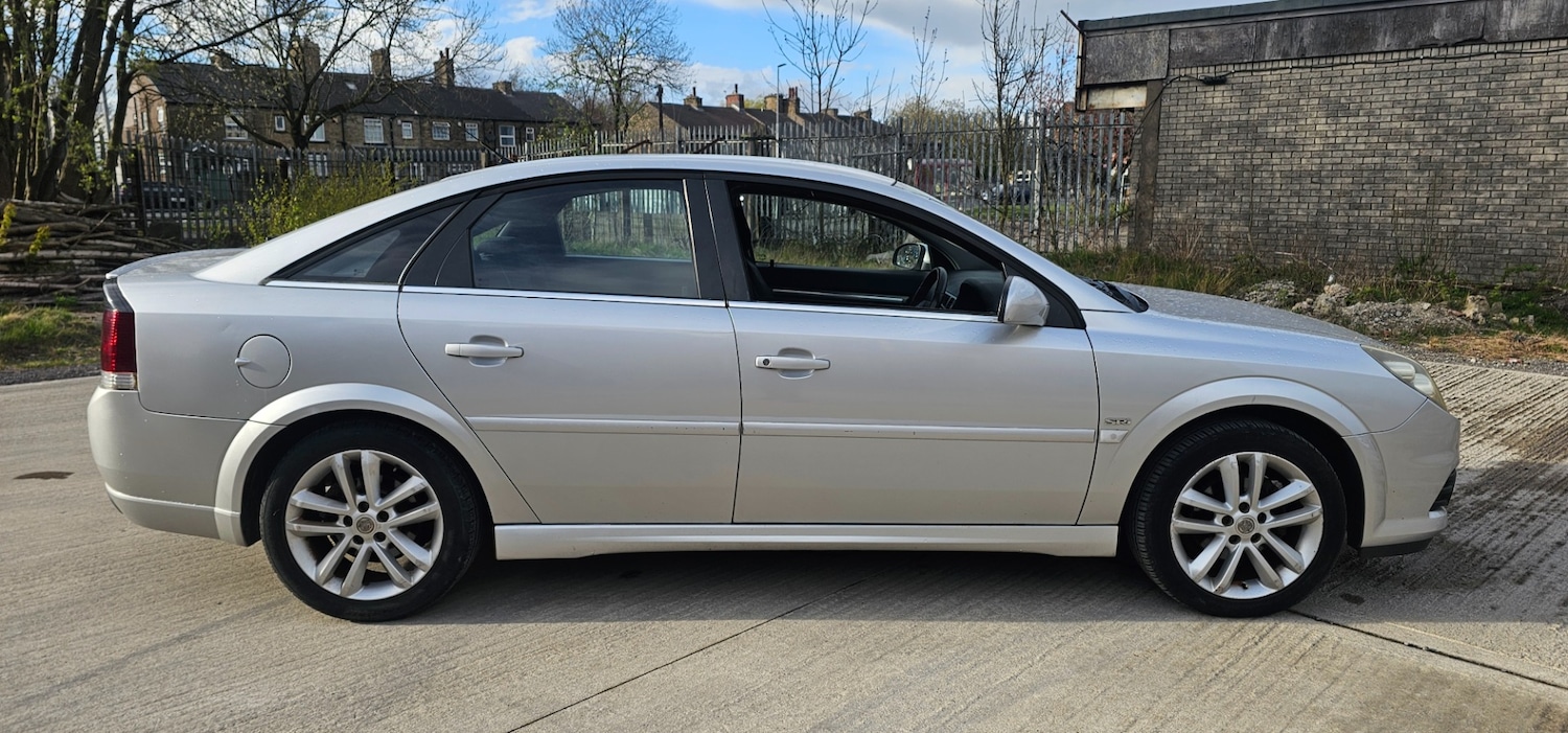 Used Vauxhall Vectra 2008 for sale - 78183104: Photo 2