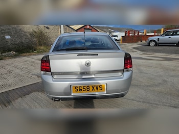 Used Vauxhall Vectra 2008 for sale - 78183104: Photo