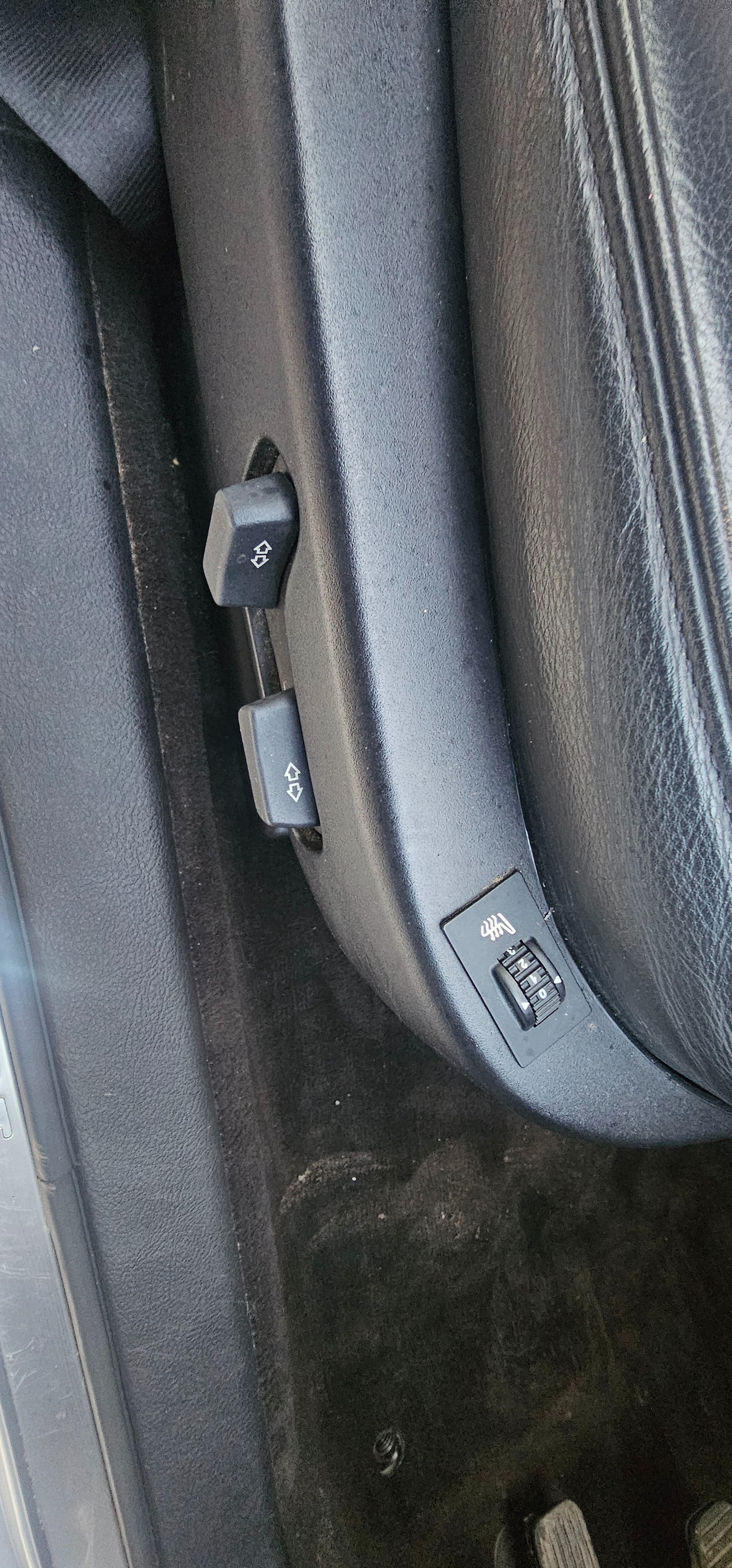 Used Peugeot 607 2008 for sale - 77682090: Photo 17