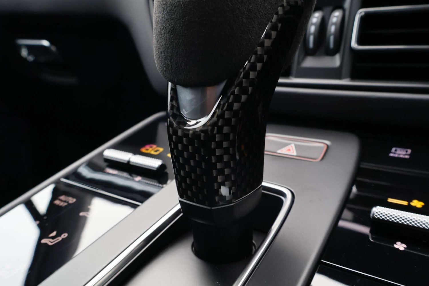 Used Porsche Macan 2024 for sale - 76797241: Photo 25