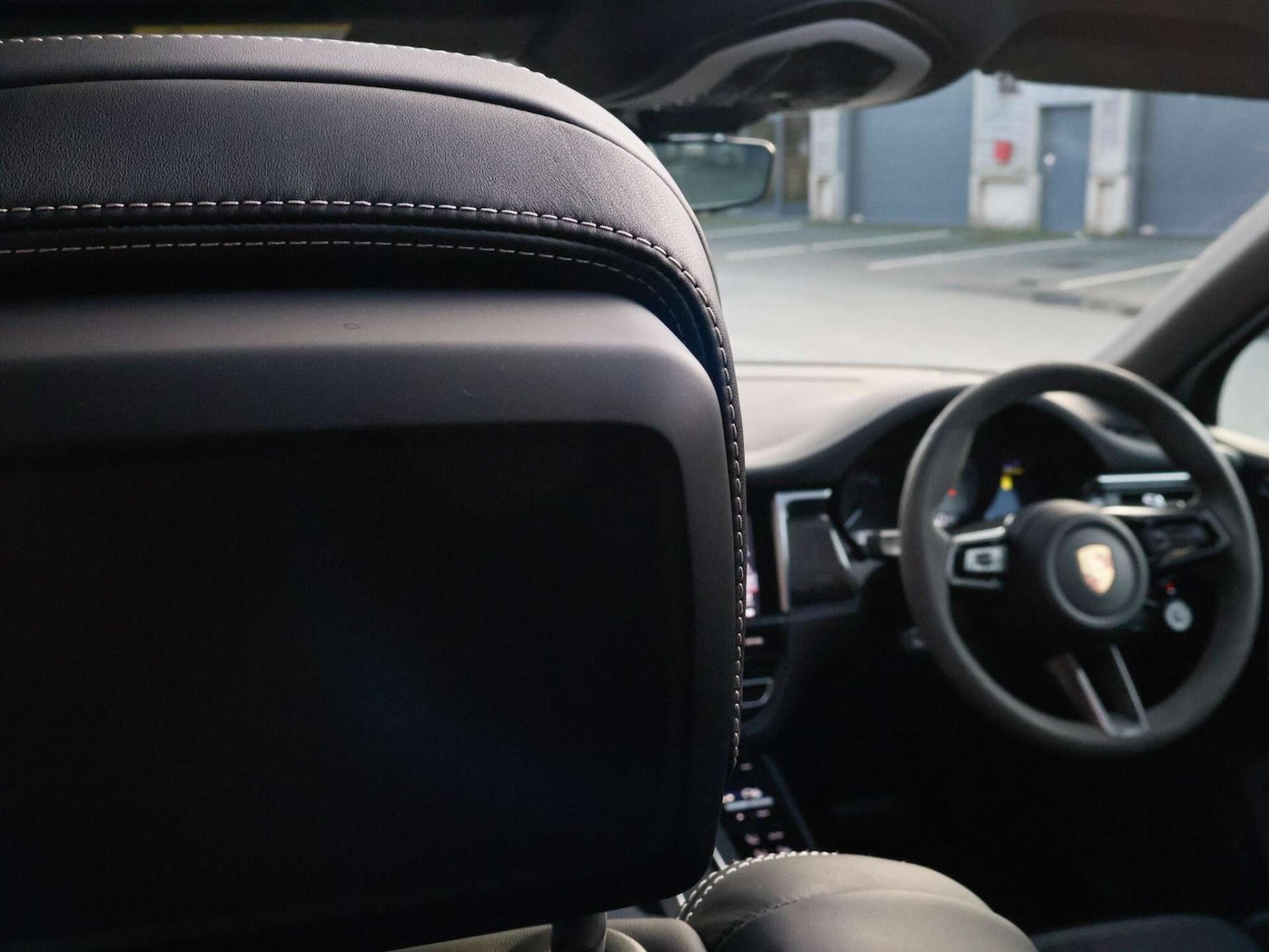 Used Porsche Macan 2024 for sale - 76797241: Photo 43