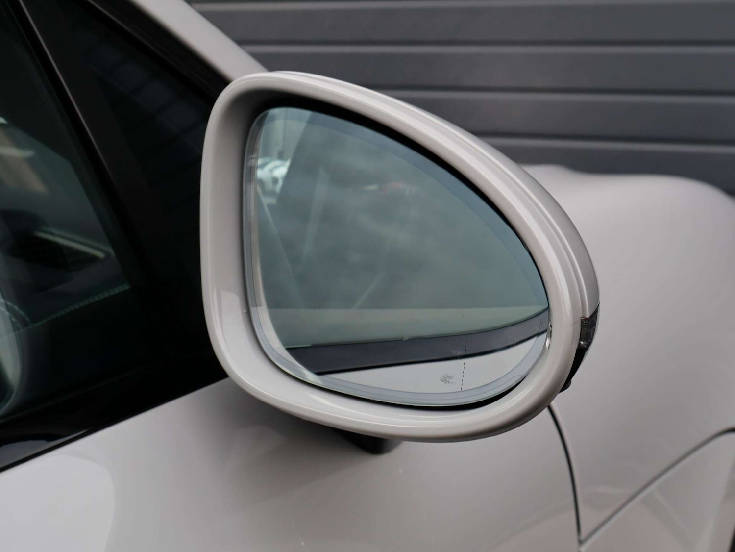 Used Porsche Macan 2024 for sale - 76797241: Photo 49