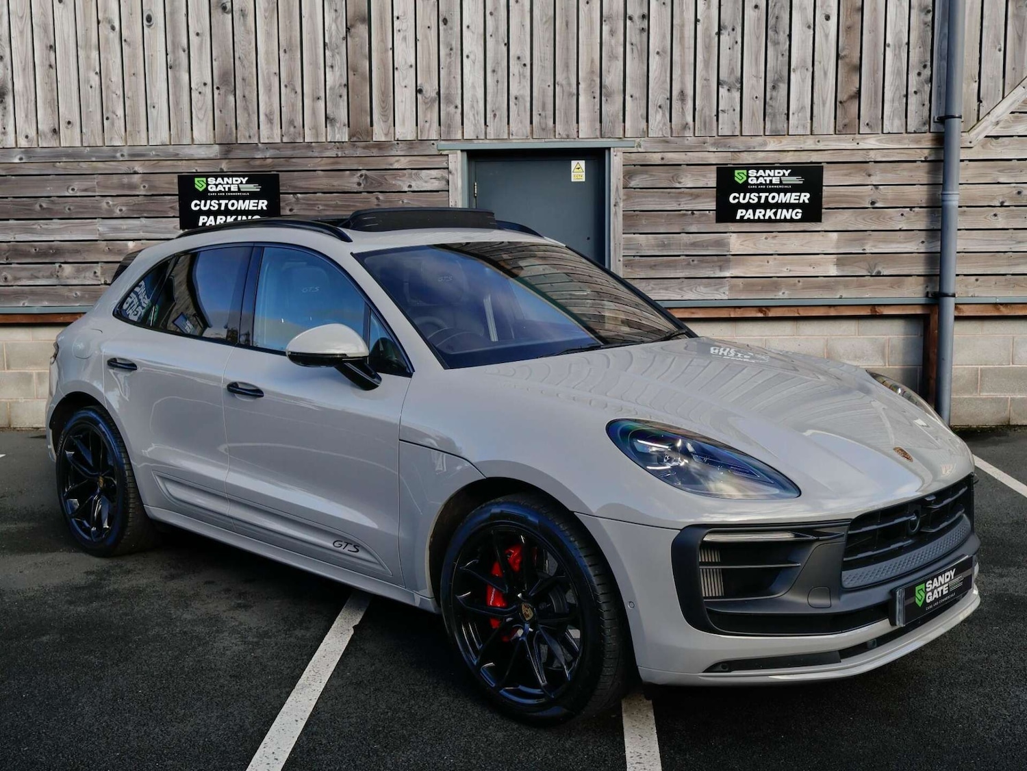 Used Porsche Macan 2024 for sale - 76797241: Photo 7