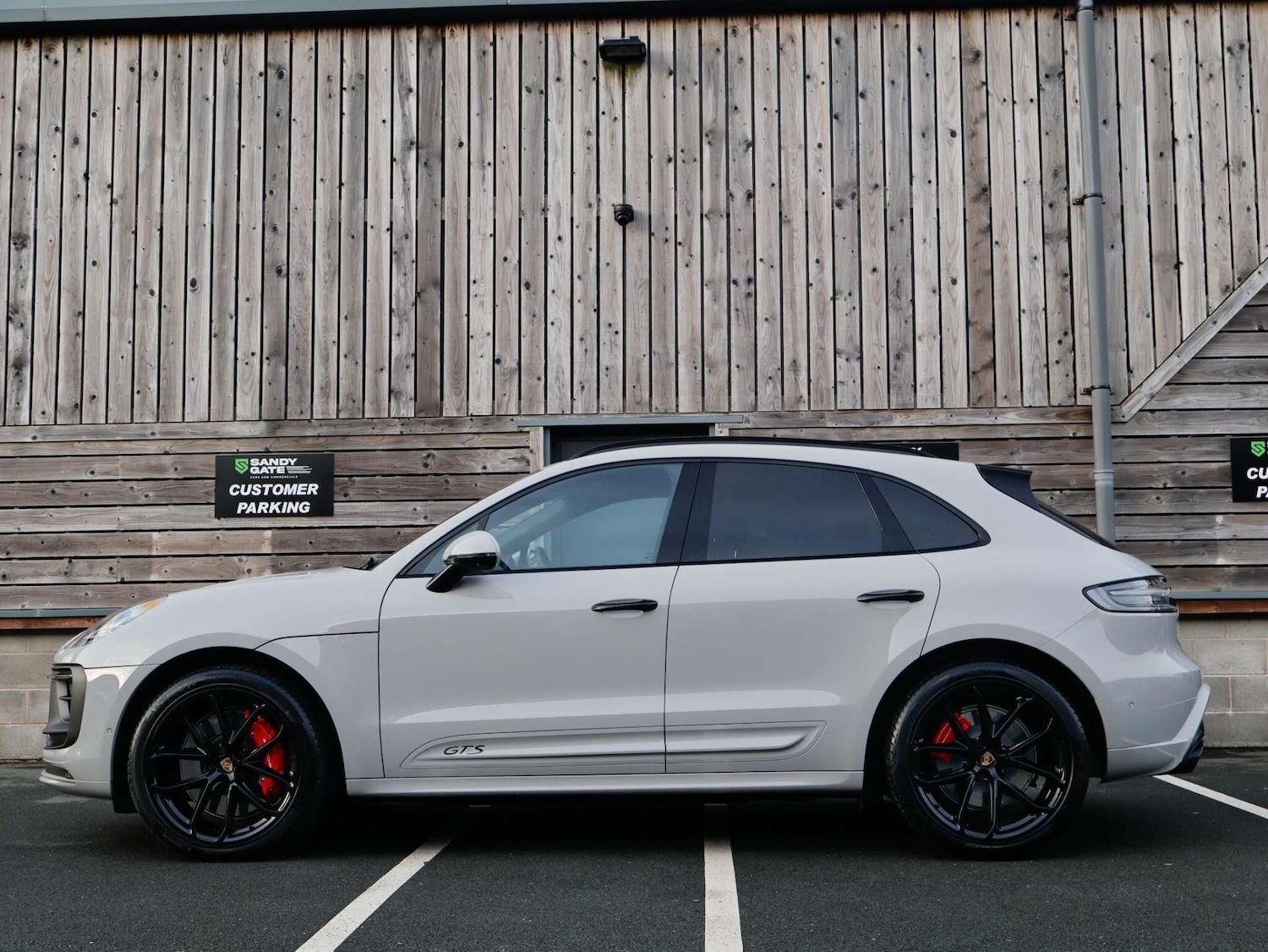 Used Porsche Macan 2024 for sale - 76797241: Photo 8