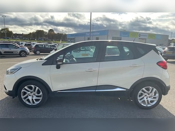 Used Renault Captur 2015 for sale - 76017908: Photo