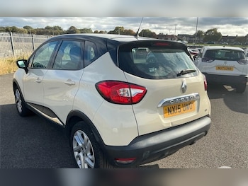 Used Renault Captur 2015 for sale - 76017908: Photo