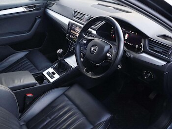 Used Skoda Superb 2021 for sale - 77537399: Photo