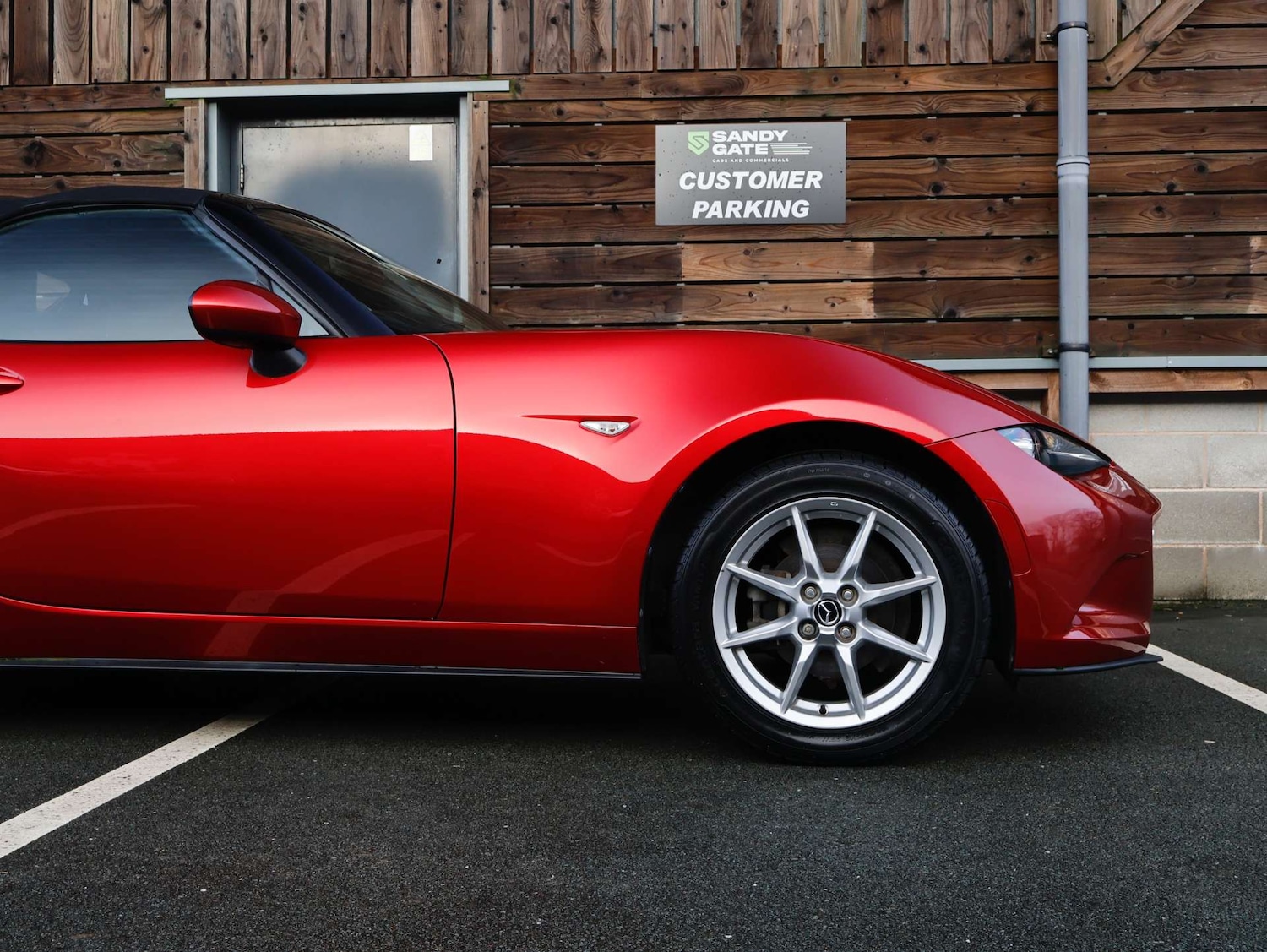 Used Mazda MX-5 2017 for sale - 76957019: Photo 11