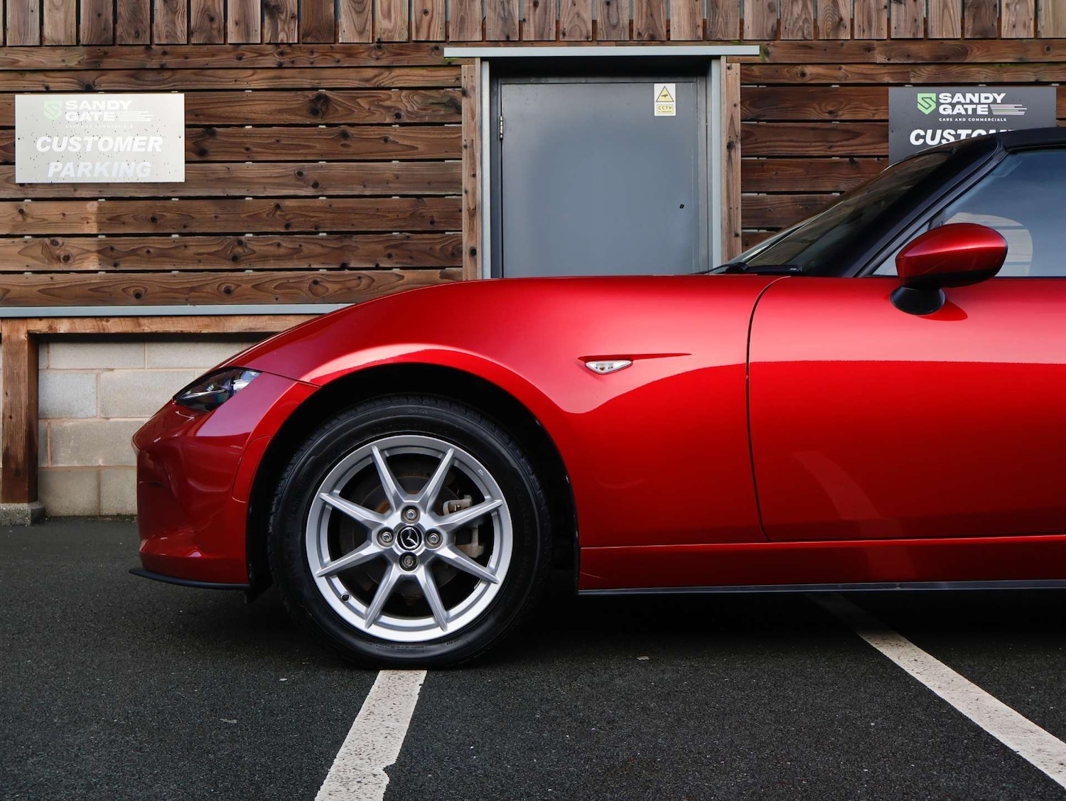 Used Mazda MX-5 2017 for sale - 76957019: Photo 12