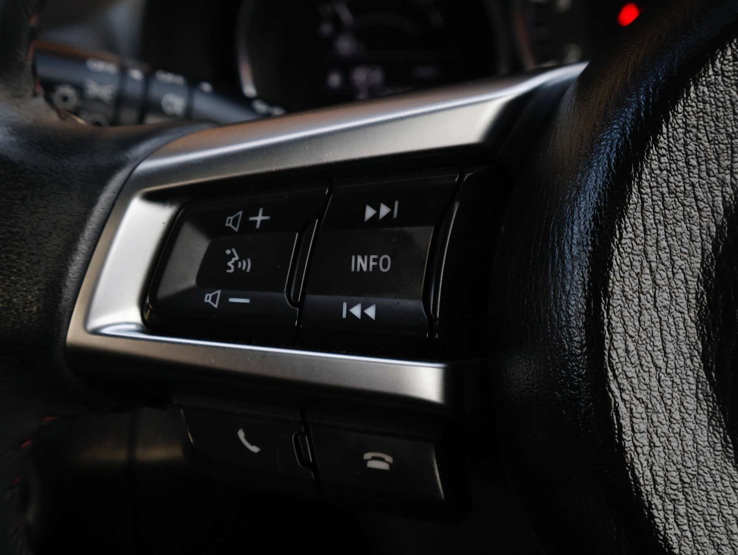 Used Mazda MX-5 2017 for sale - 76957019: Photo 19