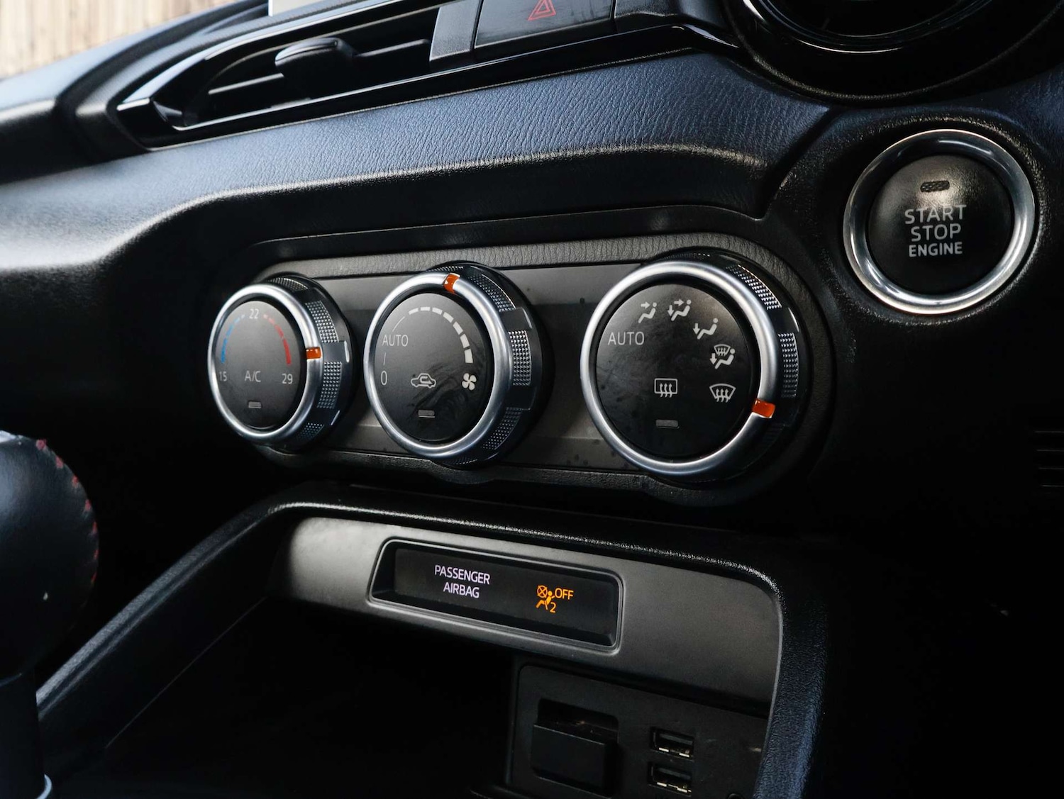 Used Mazda MX-5 2017 for sale - 76957019: Photo 25