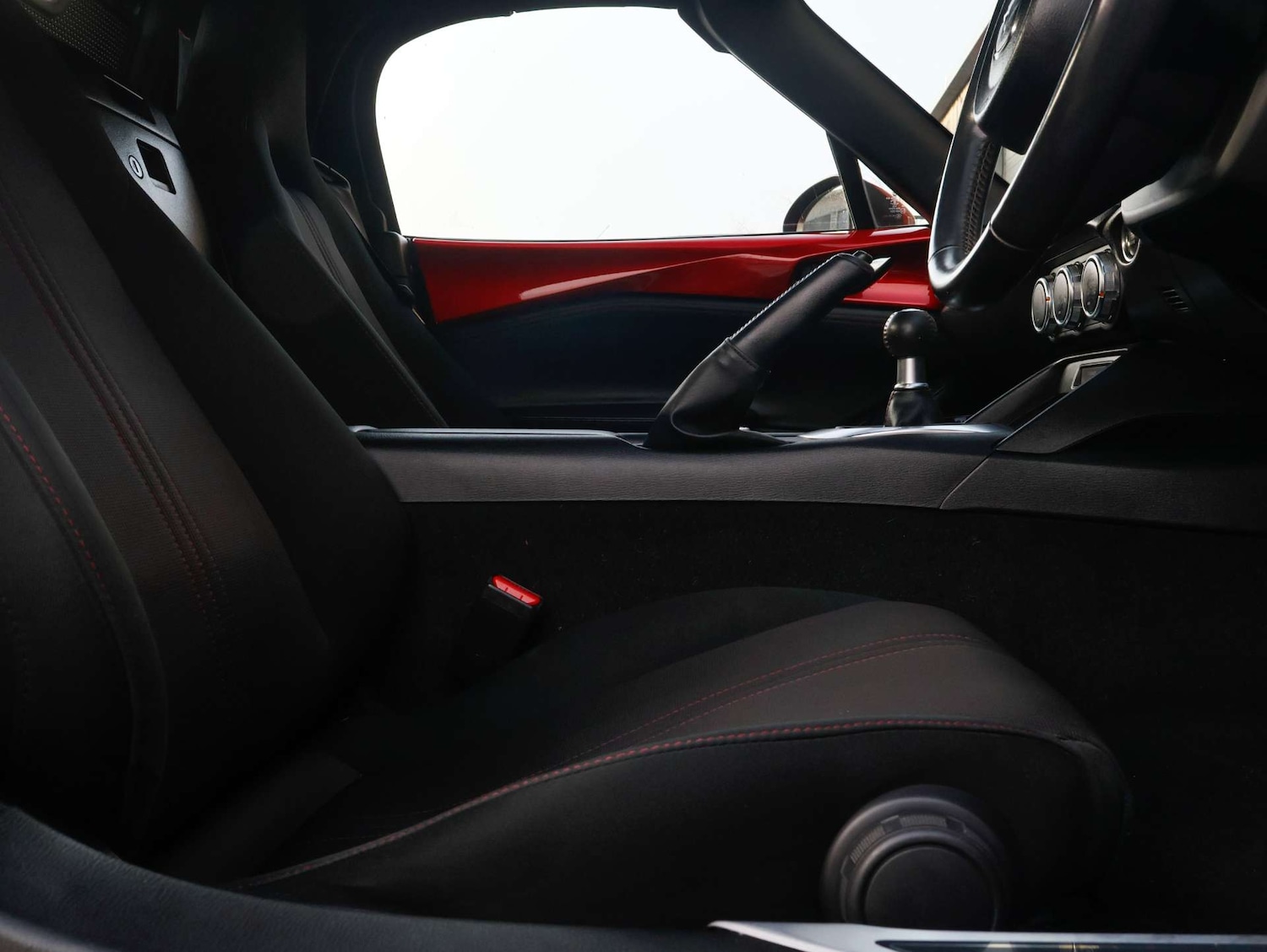 Used Mazda MX-5 2017 for sale - 76957019: Photo 29