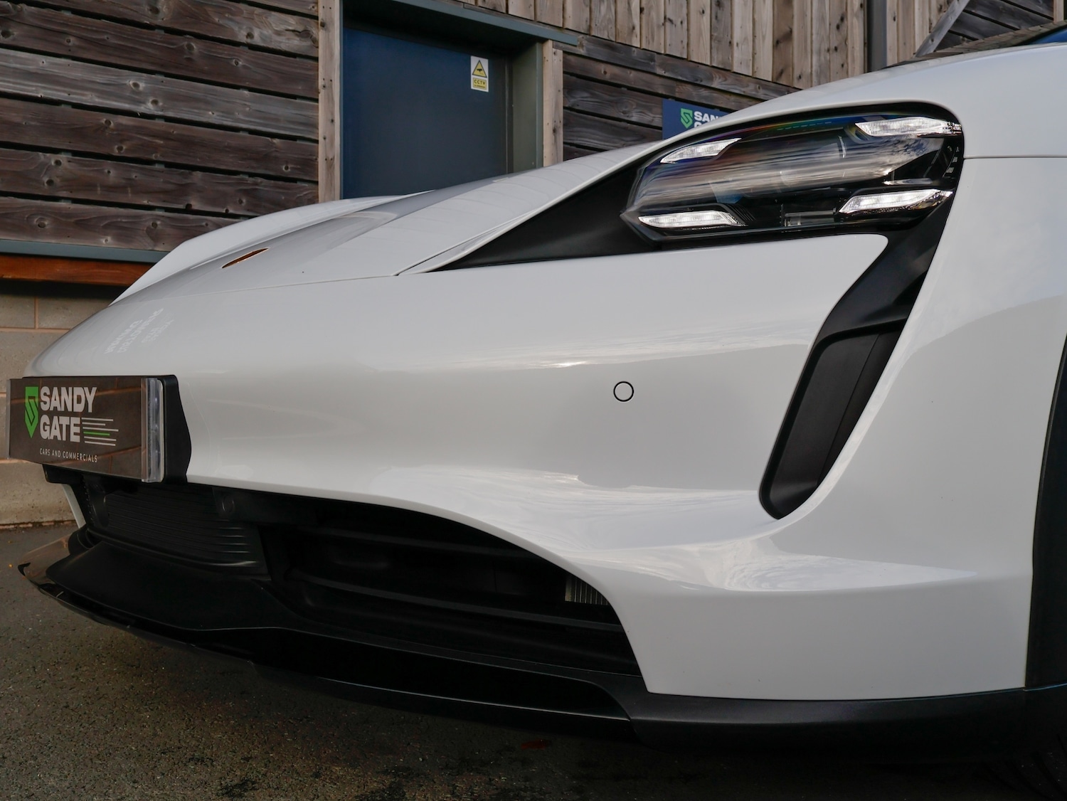 Used Porsche Taycan 2023 for sale - 76384260: Photo 12