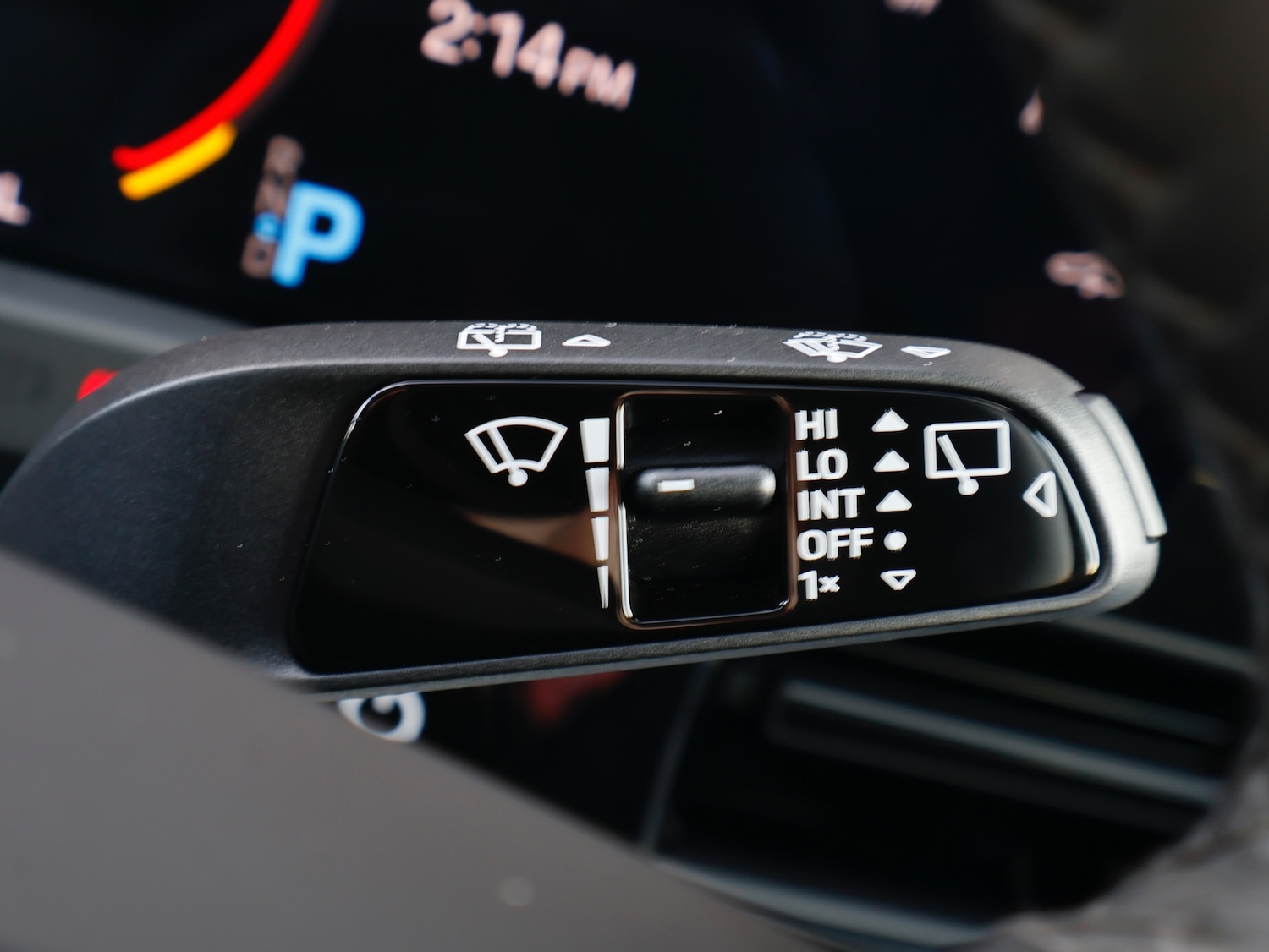 Used Porsche Taycan 2023 for sale - 76384260: Photo 16