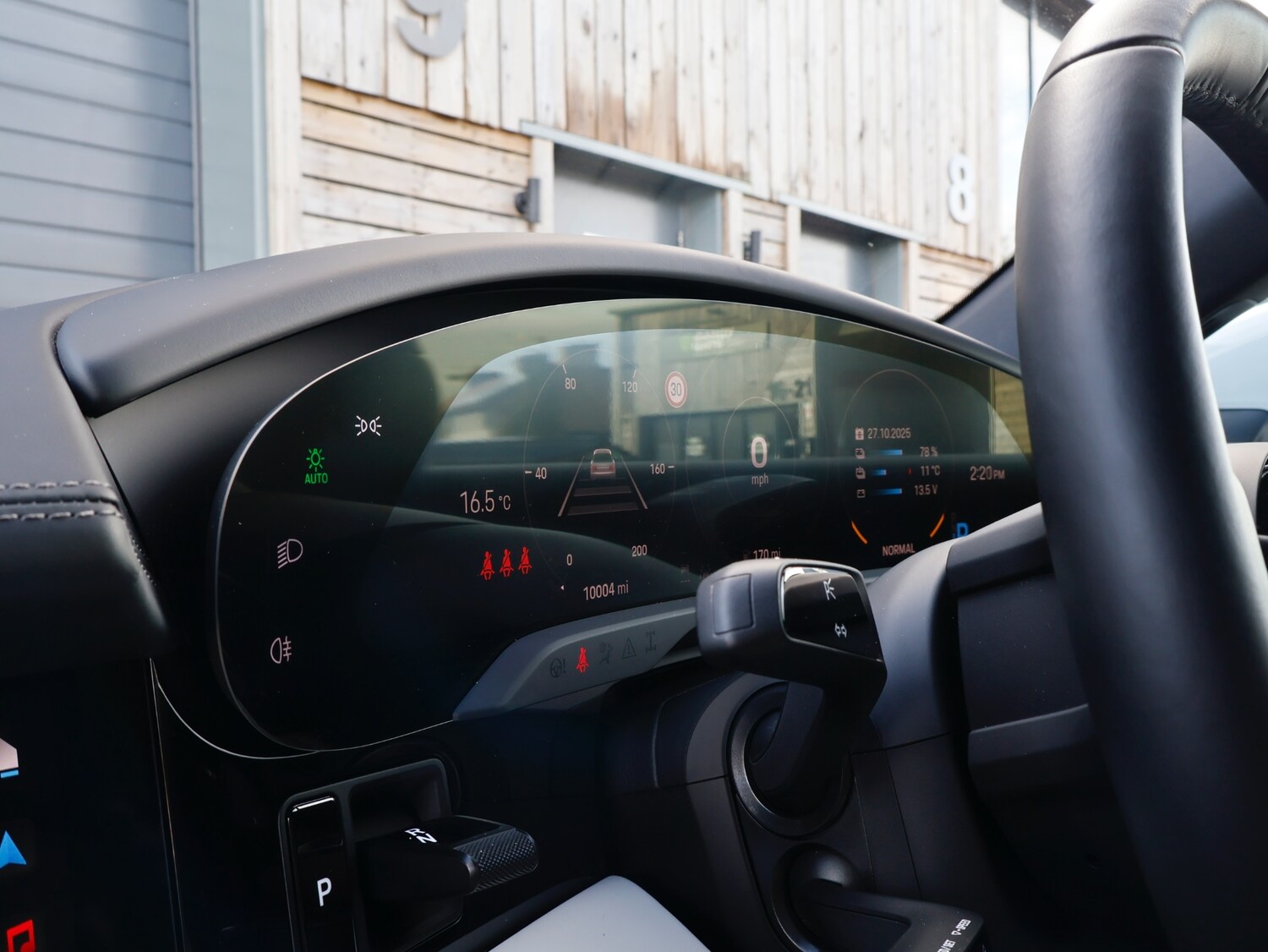 Used Porsche Taycan 2023 for sale - 76384260: Photo 20