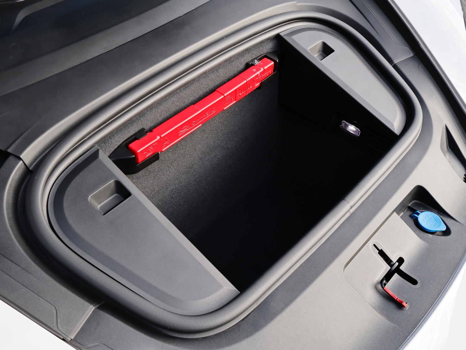 Used Porsche Taycan 2023 for sale - 76384260: Photo 55