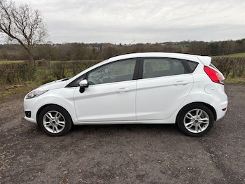 Used Ford Fiesta 2016 for sale - 77510043: Photo