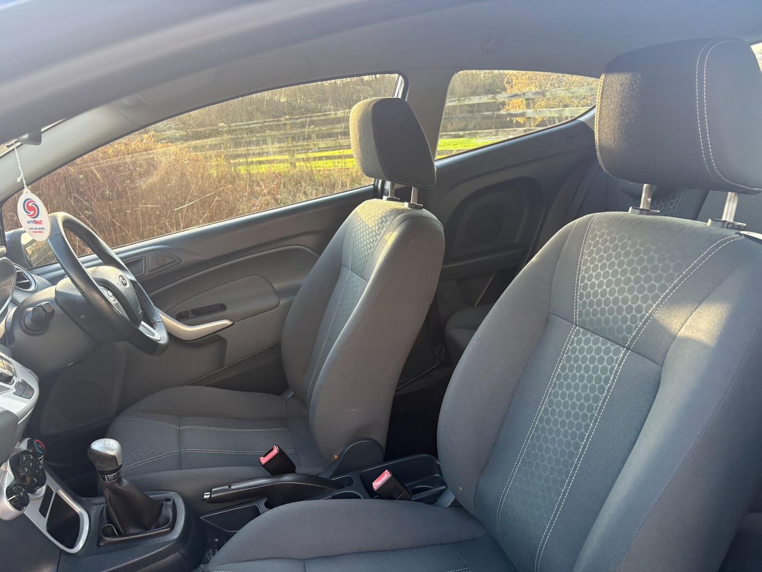 Used Ford Fiesta 2009 for sale - 76976111: Photo 27