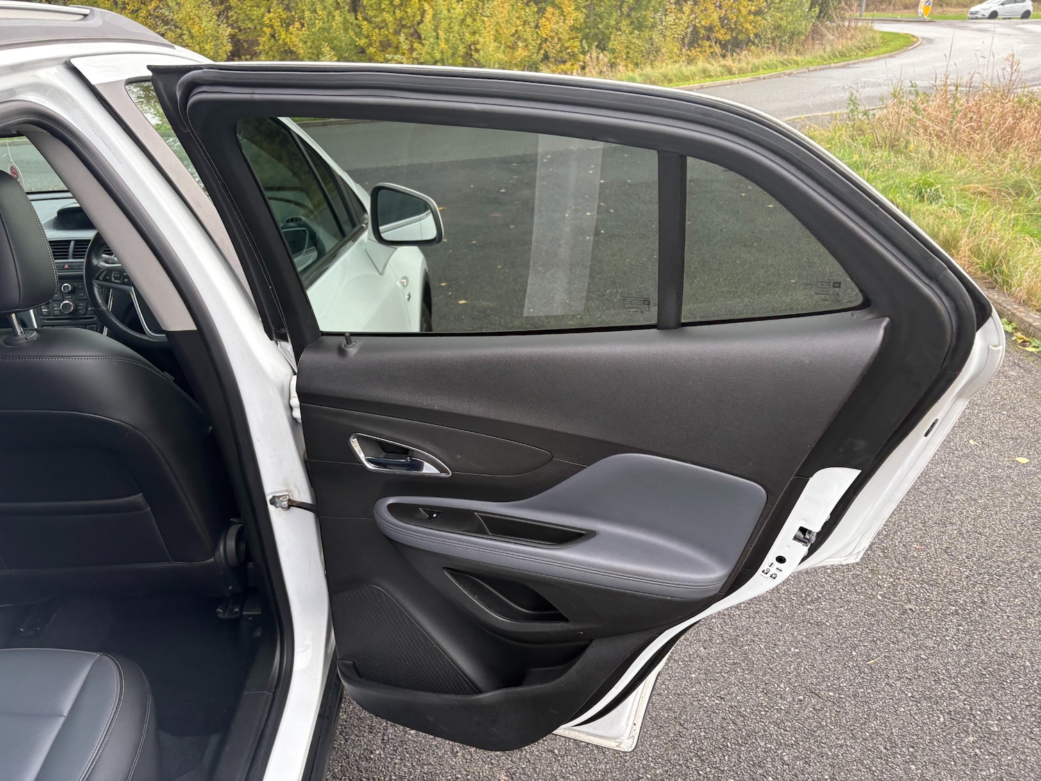 Used Vauxhall Mokka 2015 for sale - 76422425: Photo 35